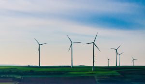 ÉVALUATION DES RISQUES CLIMATIQUES POUR LA PRODUCTION D'ÉNERGIE ÉOLIENNE: UN NOUVEAU PROJET FINANCÉ PAR L'IET